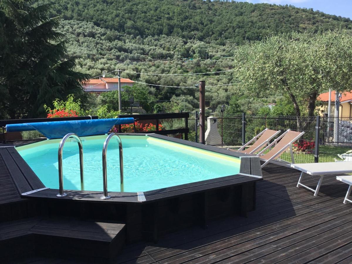 Casa Ginni Con Piscina E Giardino Caravonica Exteriér fotografie