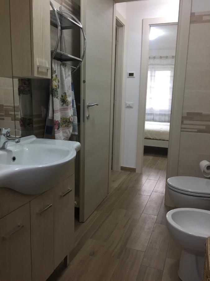 Casa Ginni Con Piscina E Giardino Caravonica Exteriér fotografie
